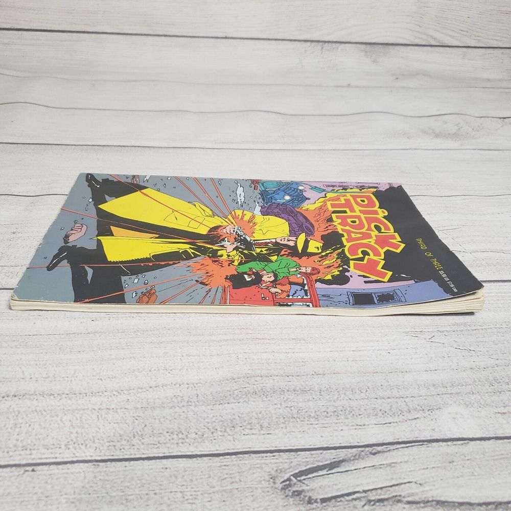Dick Tracy Comic Book Third of Three 1990 Walt Disney Publications - Picture 6 of 9